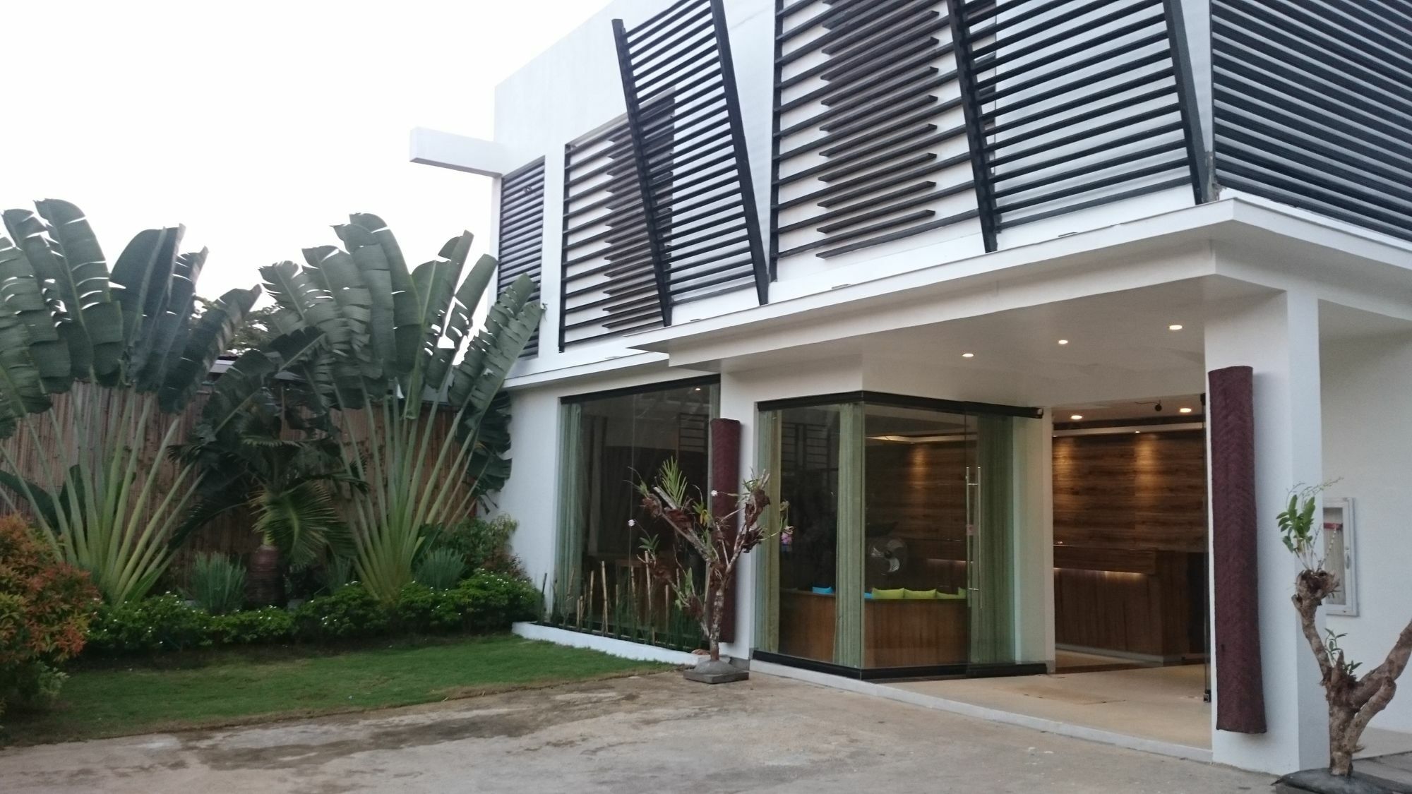 Orchid Lagan Place Palawan Puerto Princesa Ngoại thất bức ảnh